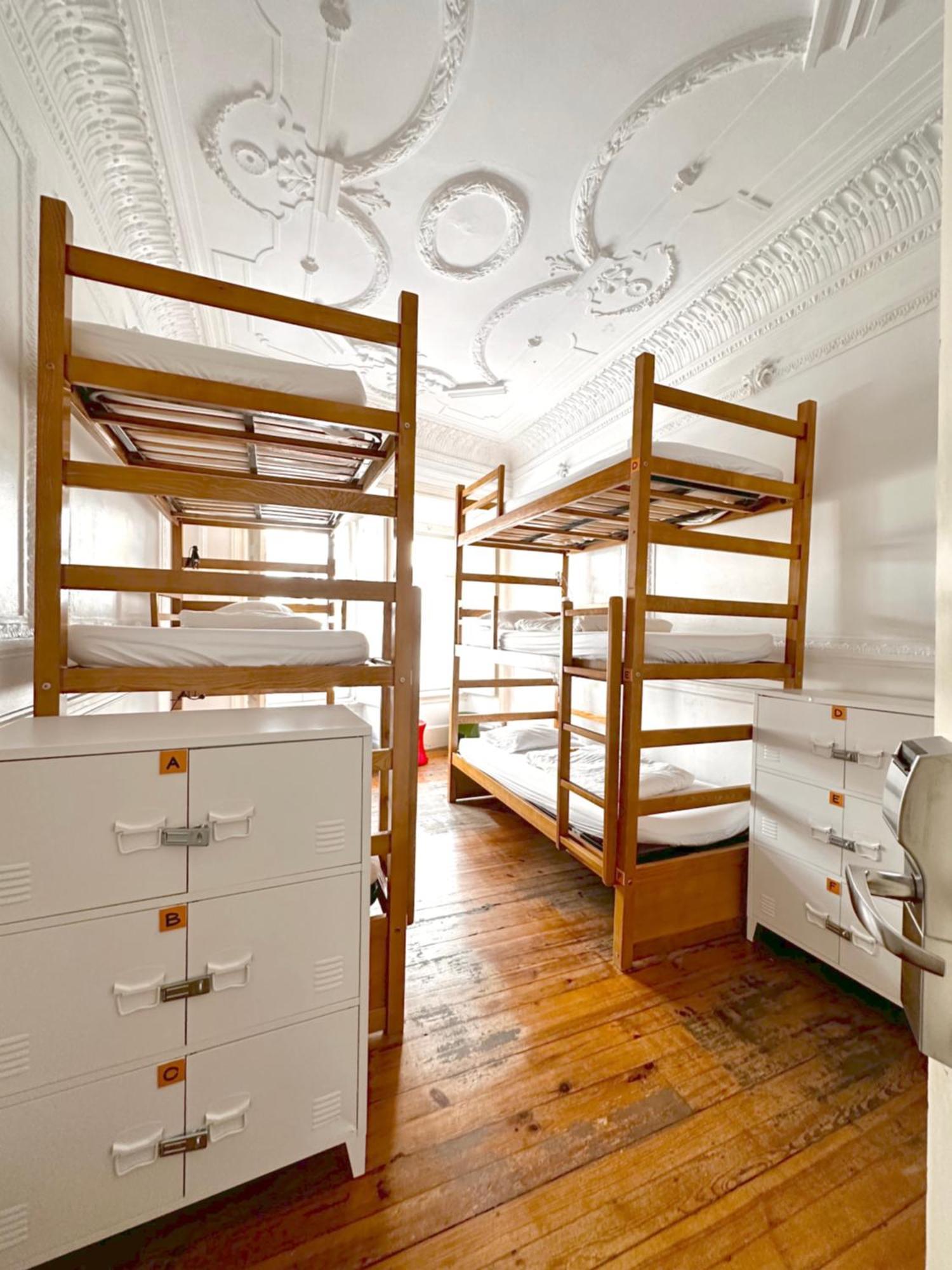 Lisbon Chillout Hostel Bagian luar foto